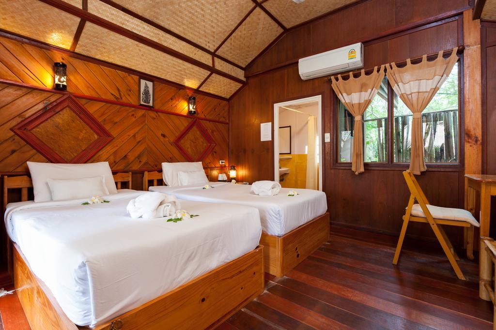 Palm Leaf Resort Ko Tao Exterior photo
