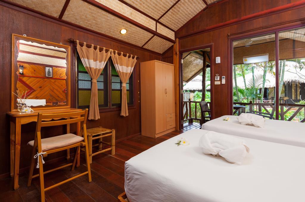 Palm Leaf Resort Ko Tao Exterior photo