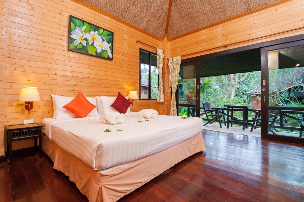 Palm Leaf Resort Ko Tao Exterior photo