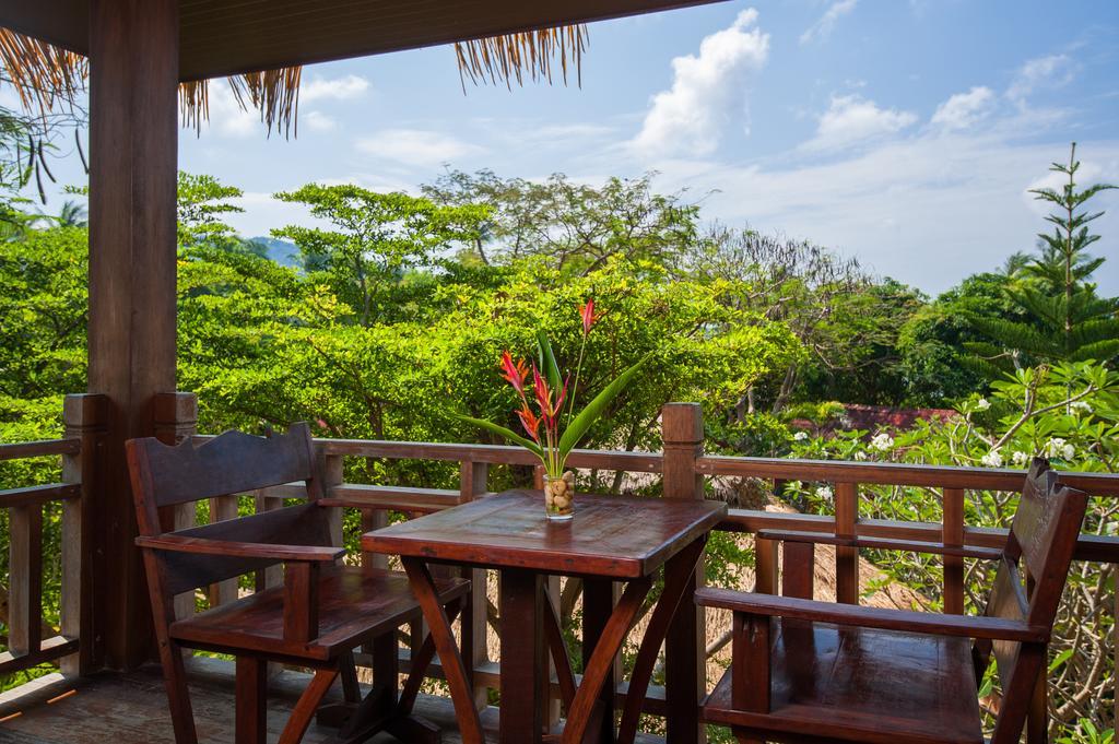 Palm Leaf Resort Ko Tao Exterior photo